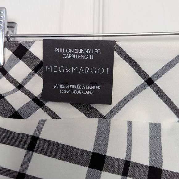 BNWT - Meg & Margot Pull-On Capris Pants - Picture 2 of 3